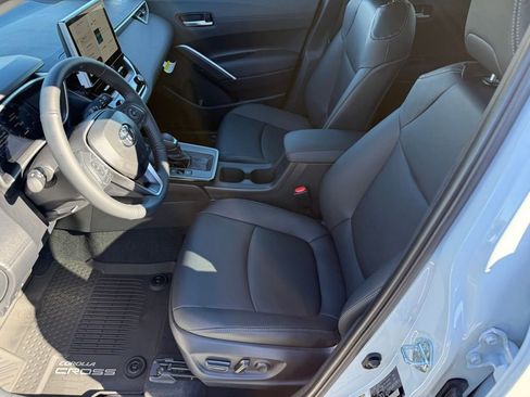 New 2026 Toyota Corolla Cross XLE image 12