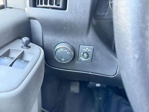Certified 2024 GMC Savana 2500 w/ Driver Convenience Package RWD image 17