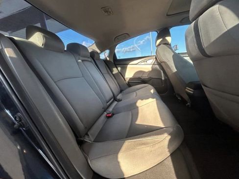 Used 2016 Honda Civic EX-T image 8