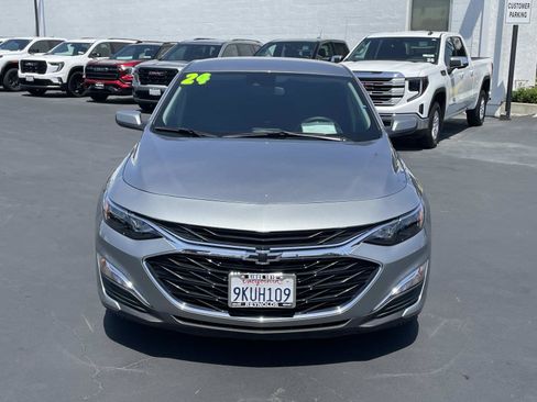 Used 2024 Chevrolet Malibu RS FWD image 2