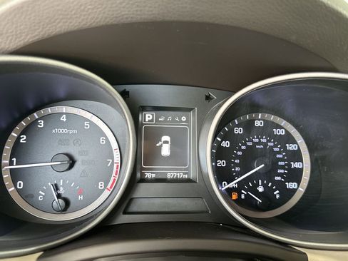 Used 2018 Hyundai Santa Fe Sport image 37