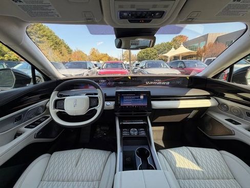 New 2026 Lincoln Nautilus Black Label image 10