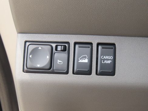 Used 2021 Nissan Frontier SV AWD/4WD image 25