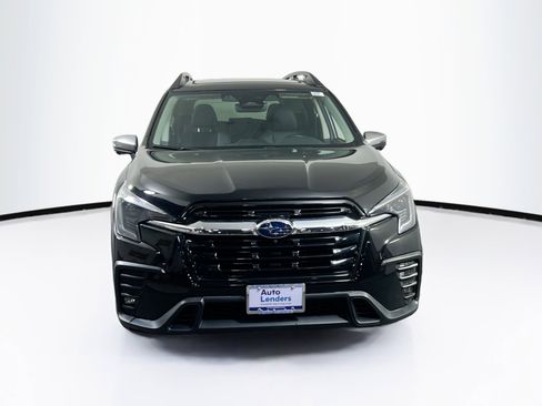 Used 2023 Subaru Ascent Limited w/ Technology Package image 2