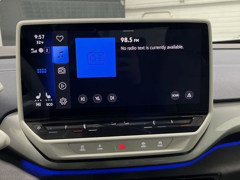 Used 2023 Volkswagen ID.4 Pro S Plus image 20