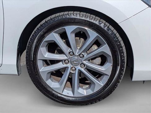 Used 2015 Honda Accord Sport image 22