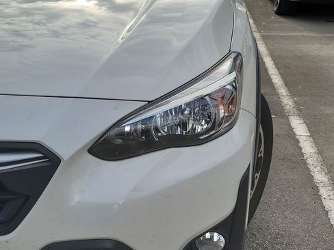 Used 2023 Subaru Crosstrek 2.0i Premium AWD/4WD image 5