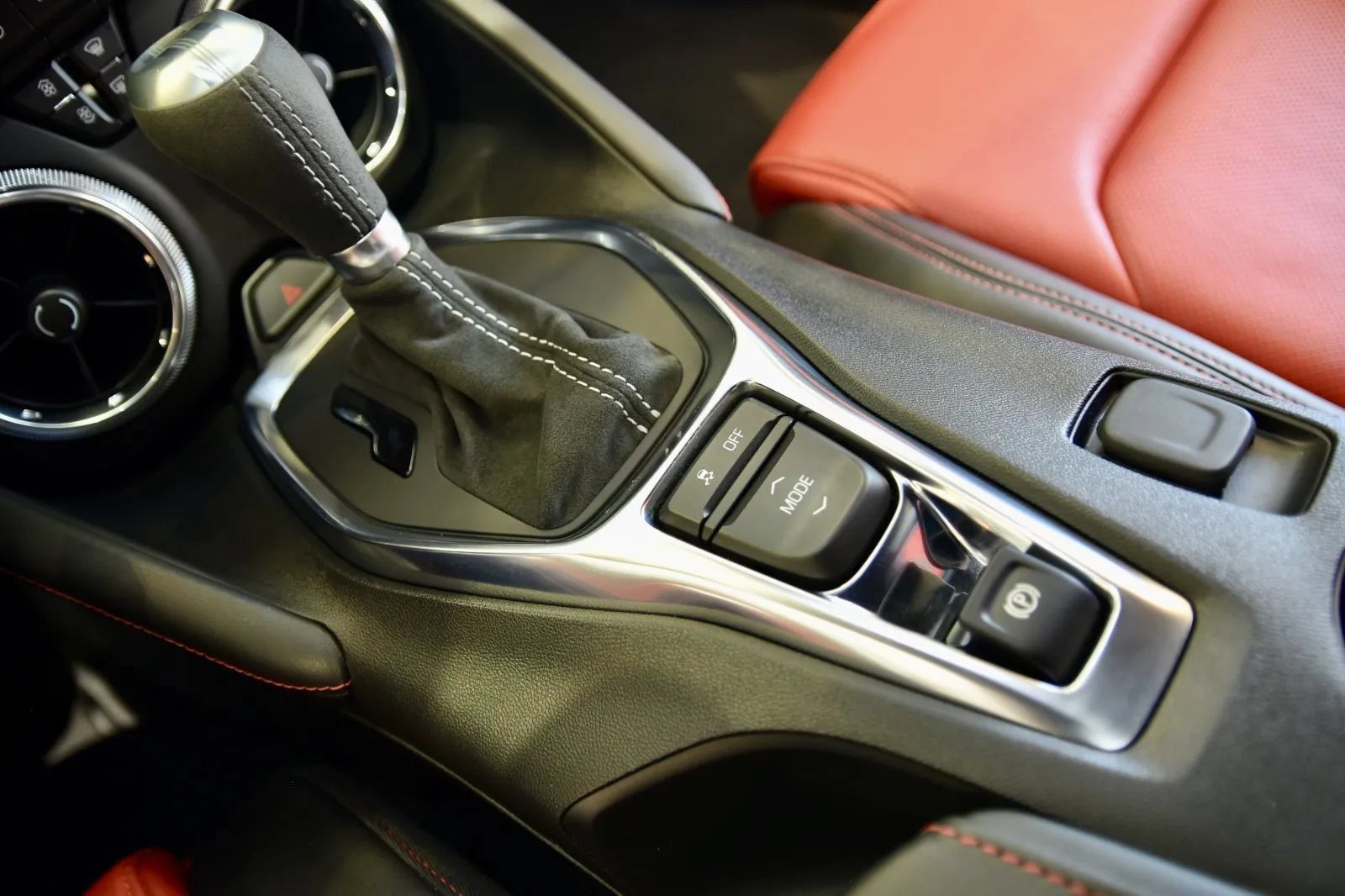 Used 2023 Chevrolet Camaro SS RWD image 16
