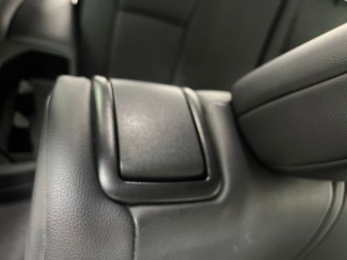 Used 2025 Toyota Grand Highlander AWD image 20