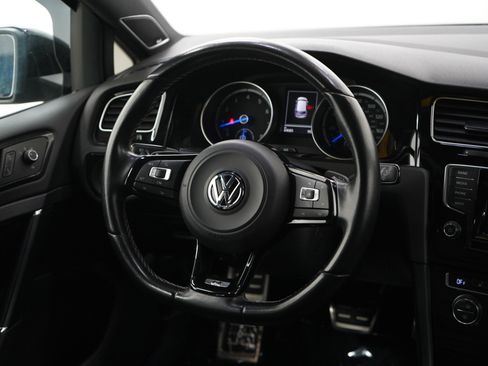Used 2015 Volkswagen Golf R 4-Door image 14