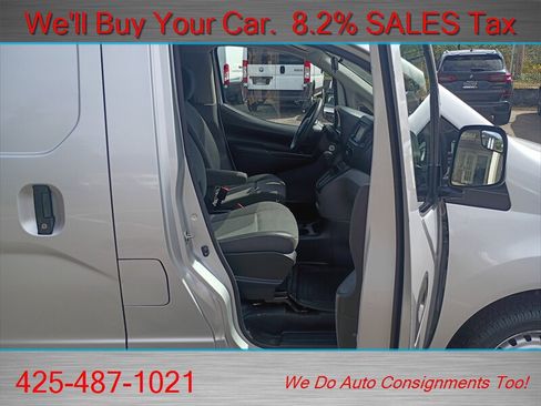 Used 2017 Chevrolet City Express LT w/ Technology Package FWD image 12
