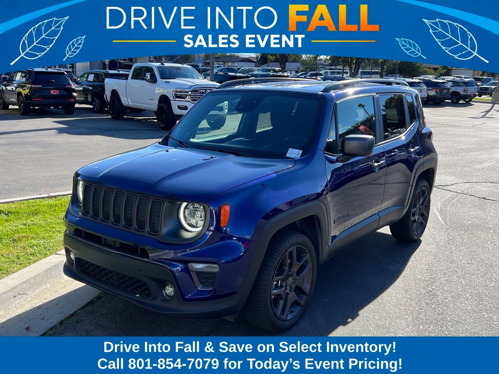 Used 2021 Jeep Renegade Latitude w/ Luxury Group II AWD/4WD image 2