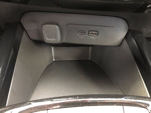Used 2024 Chevrolet Trax RS w/ Driver Confidence Package FWD image 22