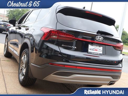 Certified 2023 Hyundai Santa Fe SEL FWD image 4
