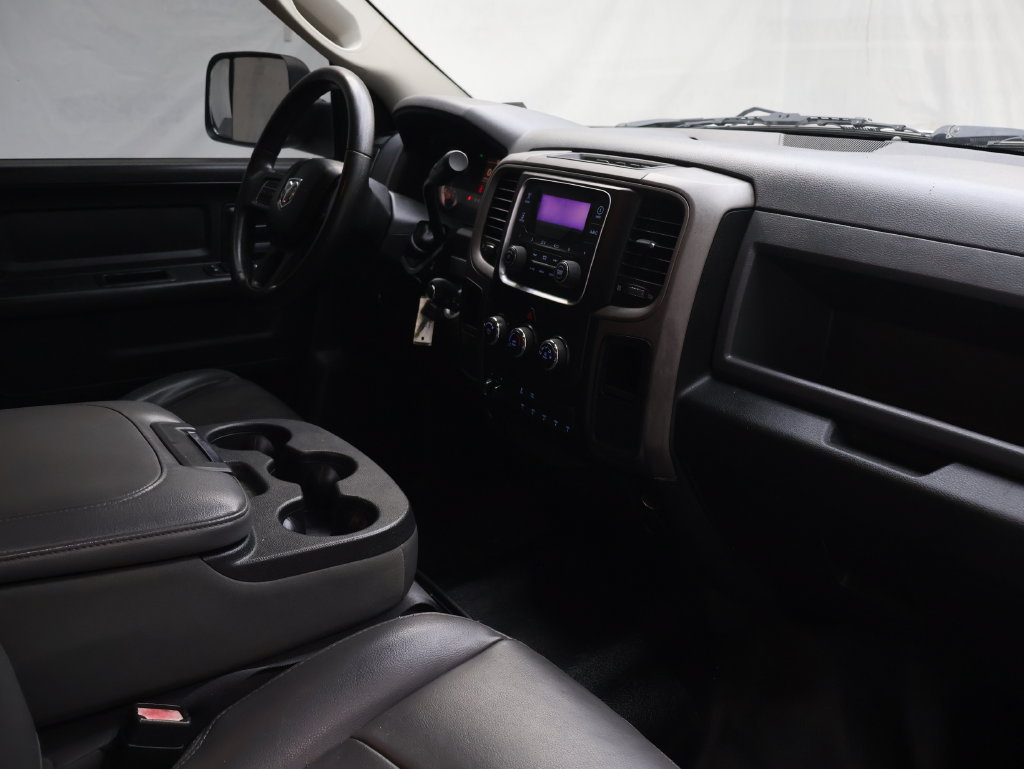 Used 2016 RAM 2500 Tradesman RWD image 10