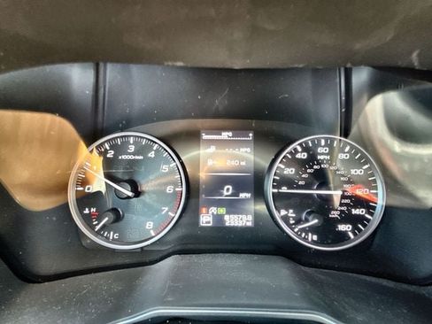 Certified 2025 Subaru Outback Limited AWD/4WD image 15