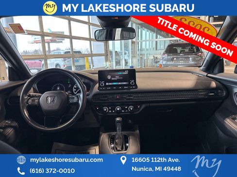 Used 2023 Honda HR-V Sport image 13