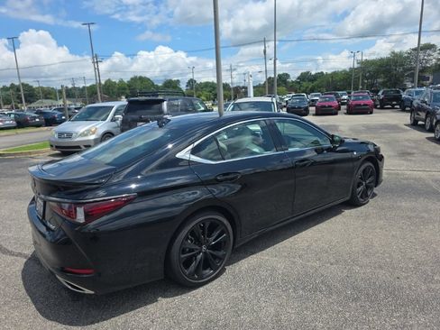 Used 2025 Lexus ES 350 F Sport FWD image 5