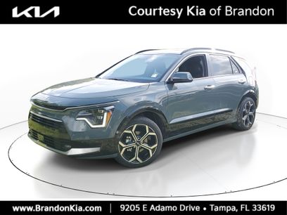 New 2025 Kia Niro SX Touring
