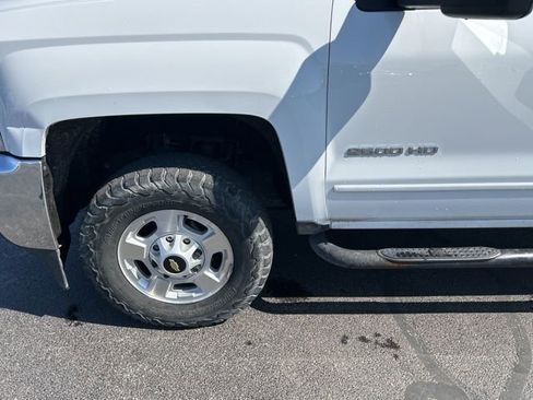 Used 2018 Chevrolet Silverado 2500 LT w/ LT Fleet Convenience Package image 12