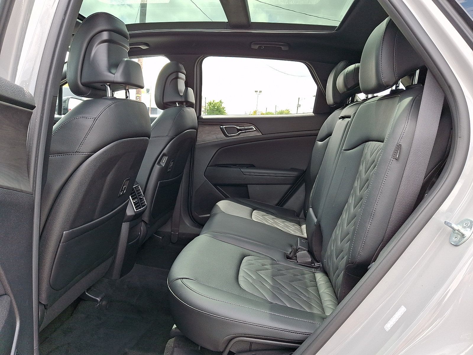 Used 2024 Kia Sportage X-Pro AWD/4WD image 9