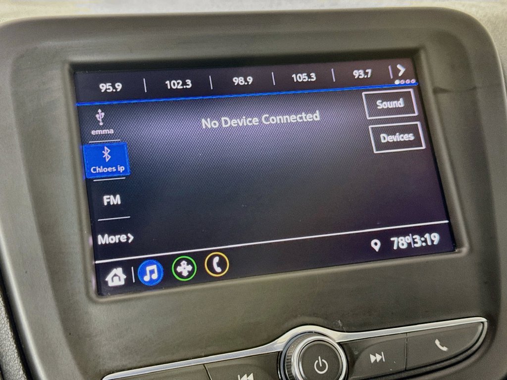 Used 2020 Chevrolet Equinox LS FWD image 17