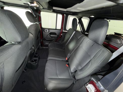 Used 2021 Jeep Wrangler Unlimited Sport image 23