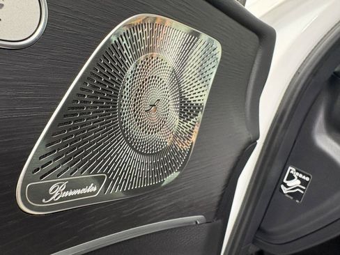 Used 2025 Mercedes-Benz GLE 450e 4MATIC image 7