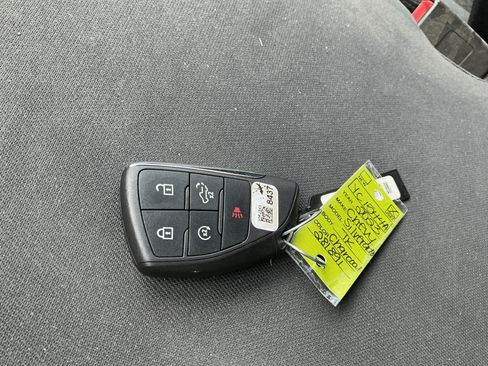 Used 2023 Chevrolet Silverado 1500 LT image 17