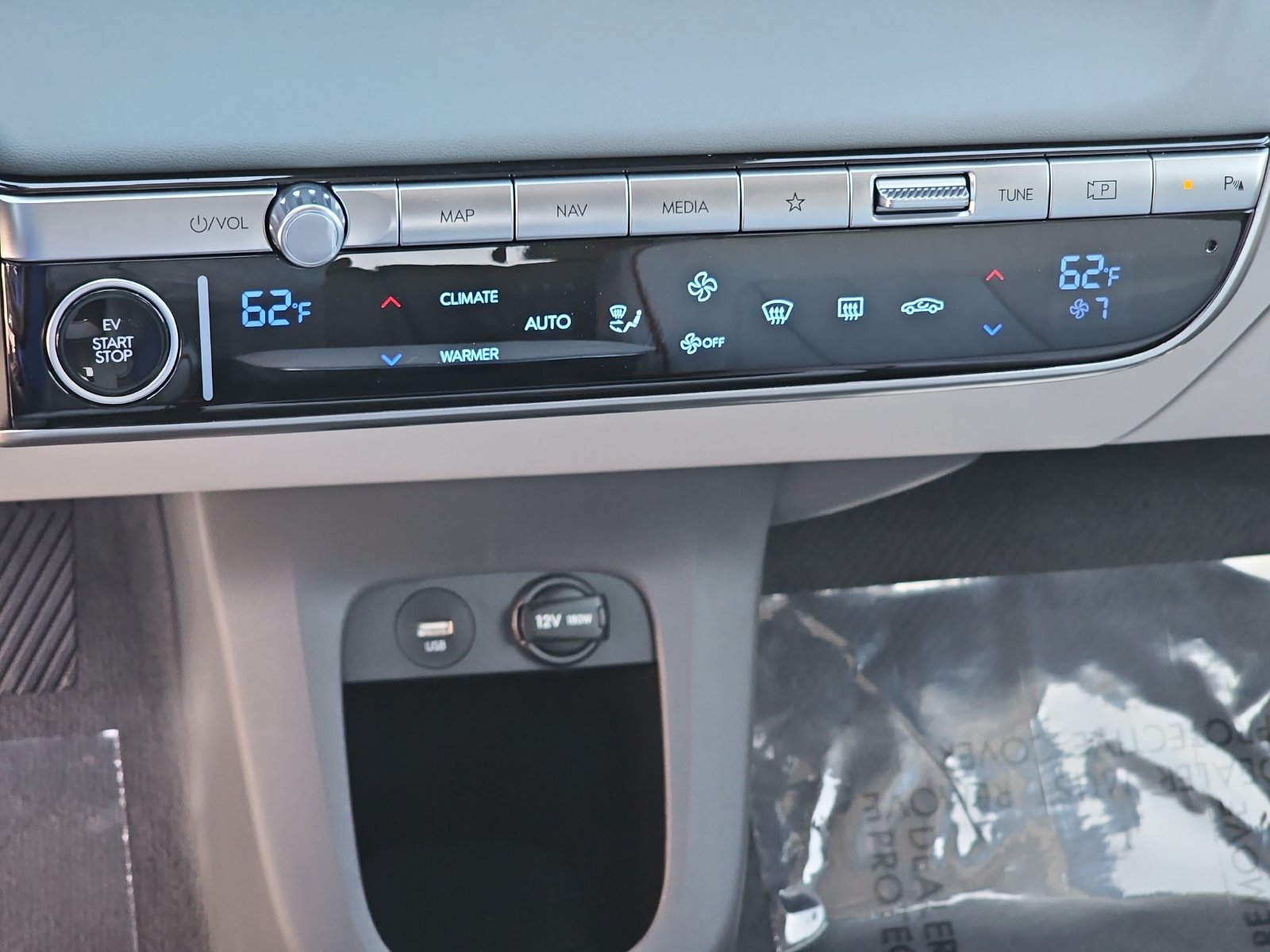 Certified 2024 Hyundai Ioniq 5 Limited RWD image 29