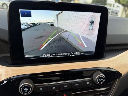 Used 2022 Ford Escape Titanium w/ Titanium Elite Package image 23