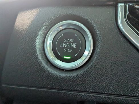 Certified 2024 Chevrolet Colorado Trail Boss w/ Advanced Trailering Package image 24