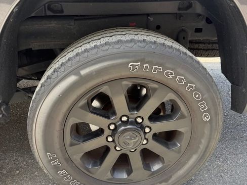 Used 2023 RAM 2500 Big Horn w/ Level B Equipment Group AWD/4WD image 17