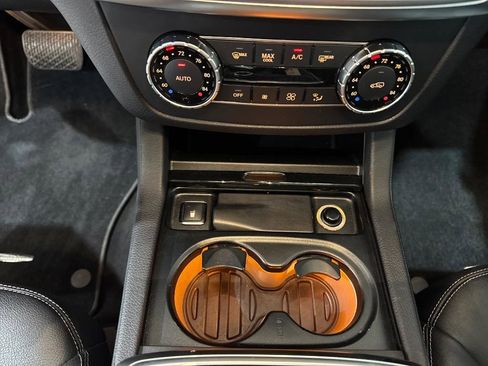 Used 2016 Mercedes-Benz GL 450 4MATIC image 49