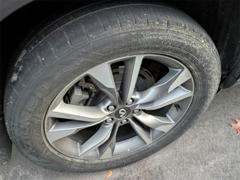 Used 2023 INFINITI QX60 Luxe image 7