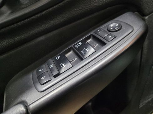 Used 2019 Jeep Cherokee Trailhawk w/ Comfort/Convenience Group image 27