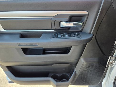Used 2024 RAM 1500 Warlock RWD image 17