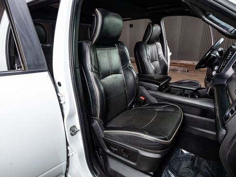 Used 2021 RAM 3500 Limited image 28