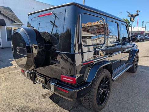 Used 2022 Mercedes-Benz G 550 image 3