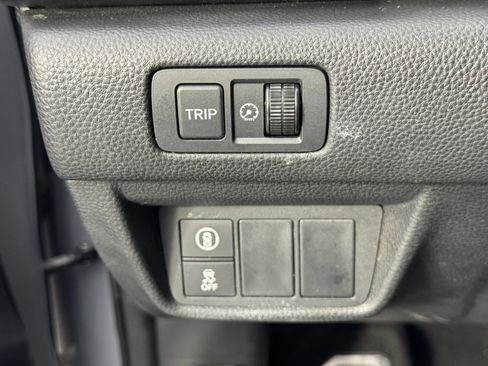 Used 2018 Honda Accord Sport image 16