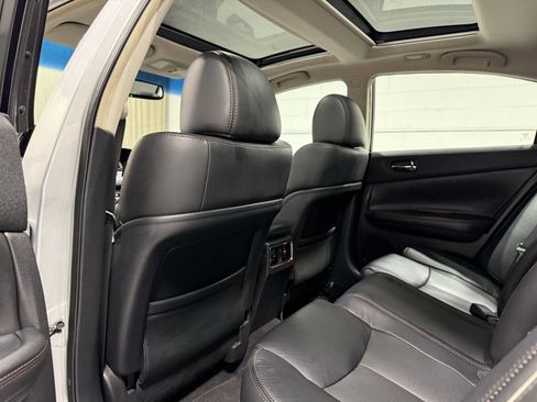 Used 2012 Nissan Maxima 3.5 SV w/ Premium Pkg image 15