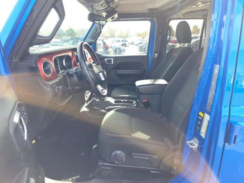 Used 2021 Jeep Wrangler Unlimited Rubicon w/ Cold Weather Group image 7