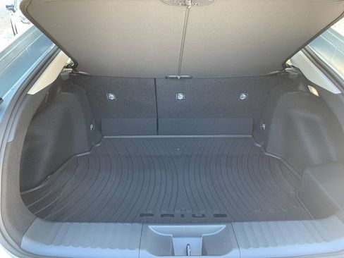 New 2026 Toyota Prius LE image 17