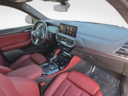 Used 2023 BMW X4 xDrive30i w/ M Sport Package AWD/4WD image 40