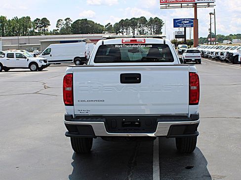 Used 2022 Chevrolet Colorado W/T w/ WT Convenience Package RWD image 11