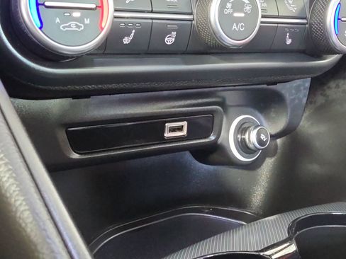 Used 2024 Alfa Romeo Giulia Ti w/ Performance Driving Package RWD image 29