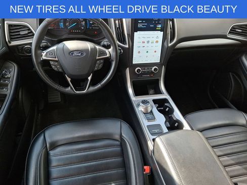 Used 2024 Ford Edge SEL AWD/4WD image 11