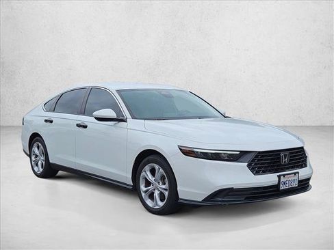 Used 2024 Honda Accord LX image 3