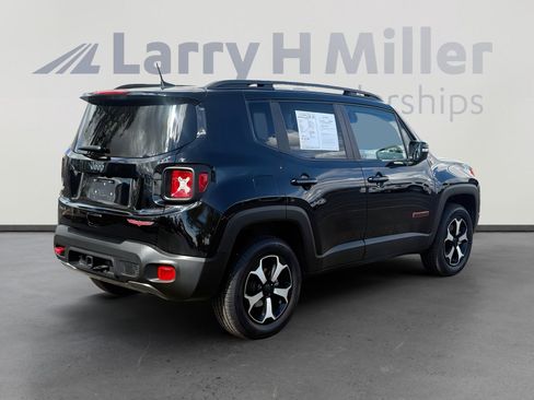 Used 2022 Jeep Renegade Trailhawk w/ Trailer Tow Group image 6