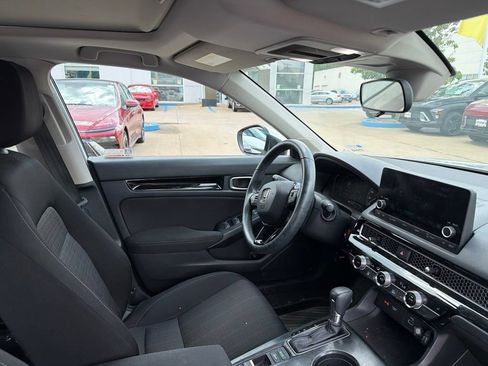 Used 2023 Honda Civic EX image 14